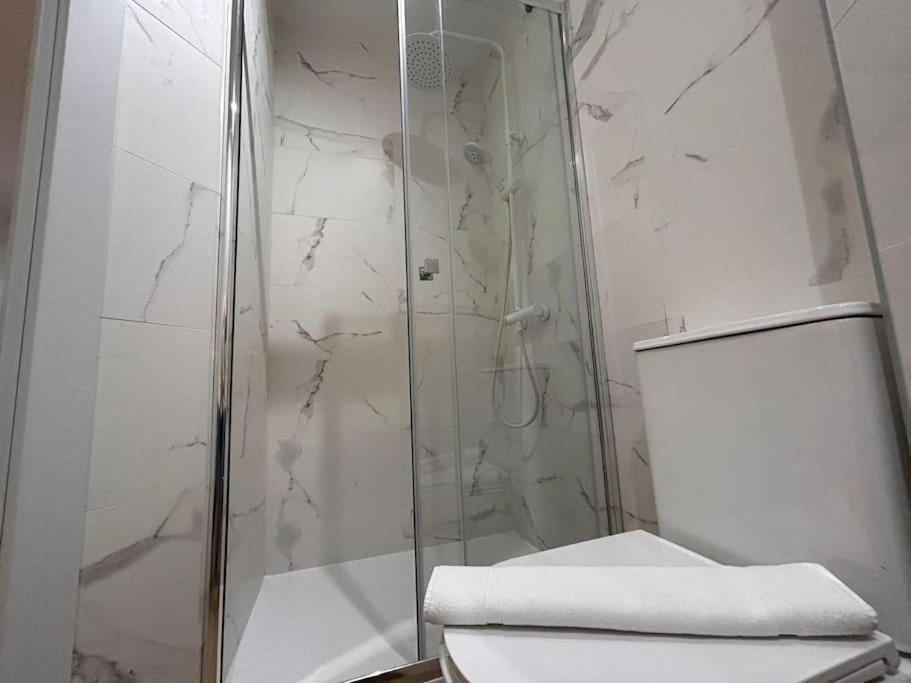 Ideal Studio In Cuatro Caminos - Guipuzcoa มาดริด ภายนอก รูปภาพ