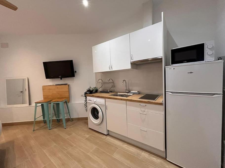 Ideal Studio In Cuatro Caminos - Guipuzcoa มาดริด ภายนอก รูปภาพ