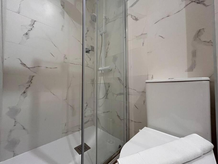 Ideal Studio In Cuatro Caminos - Guipuzcoa มาดริด ภายนอก รูปภาพ