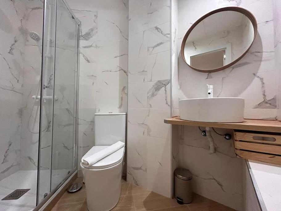 Ideal Studio In Cuatro Caminos - Guipuzcoa มาดริด ภายนอก รูปภาพ